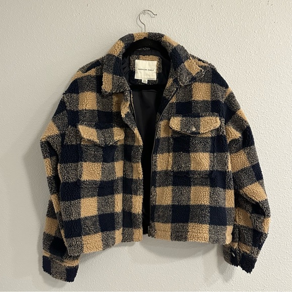 American Eagle Plaid Fuzzy Jacket/ Coat - Picture 8 of 8